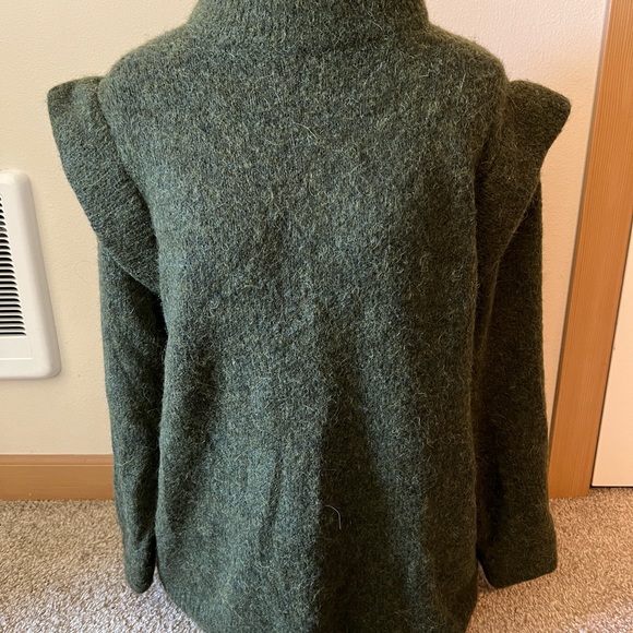 Zara Women Green Alpaca Wool Blend w/ Accent Shoulder Sweater - Picture 4 of 8